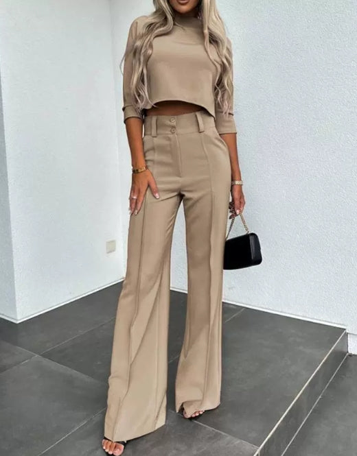 Zweiteiliges Set für Frauen mit Stil